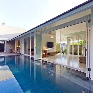 White Villa Seminyak (Bali)